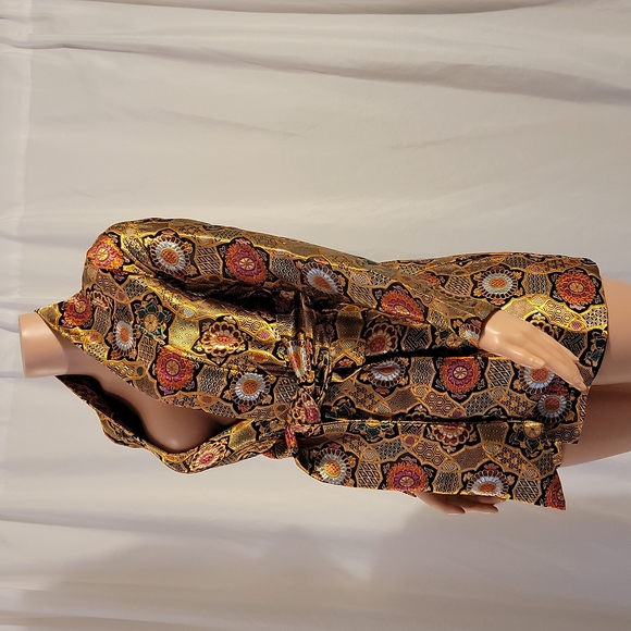 Pretty Little Thing Blazer Dress - Picture 8 of 11